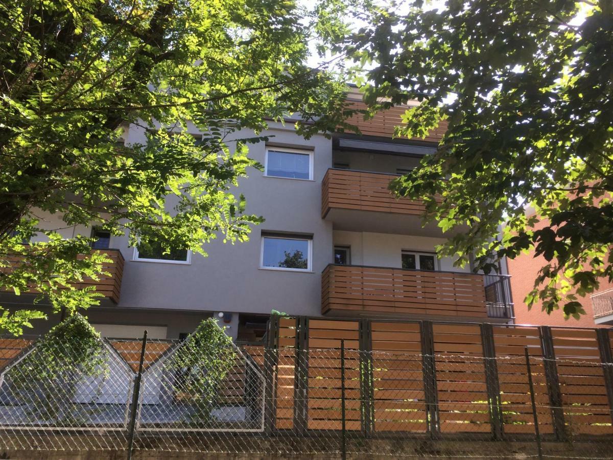 알바 Residenza La Vedetta 아파트 외부 사진